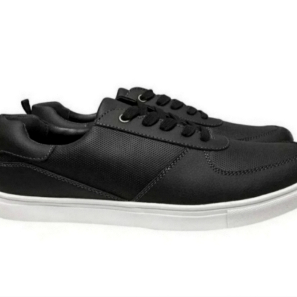 Weatherproof Ethan leather Sneakers size 9